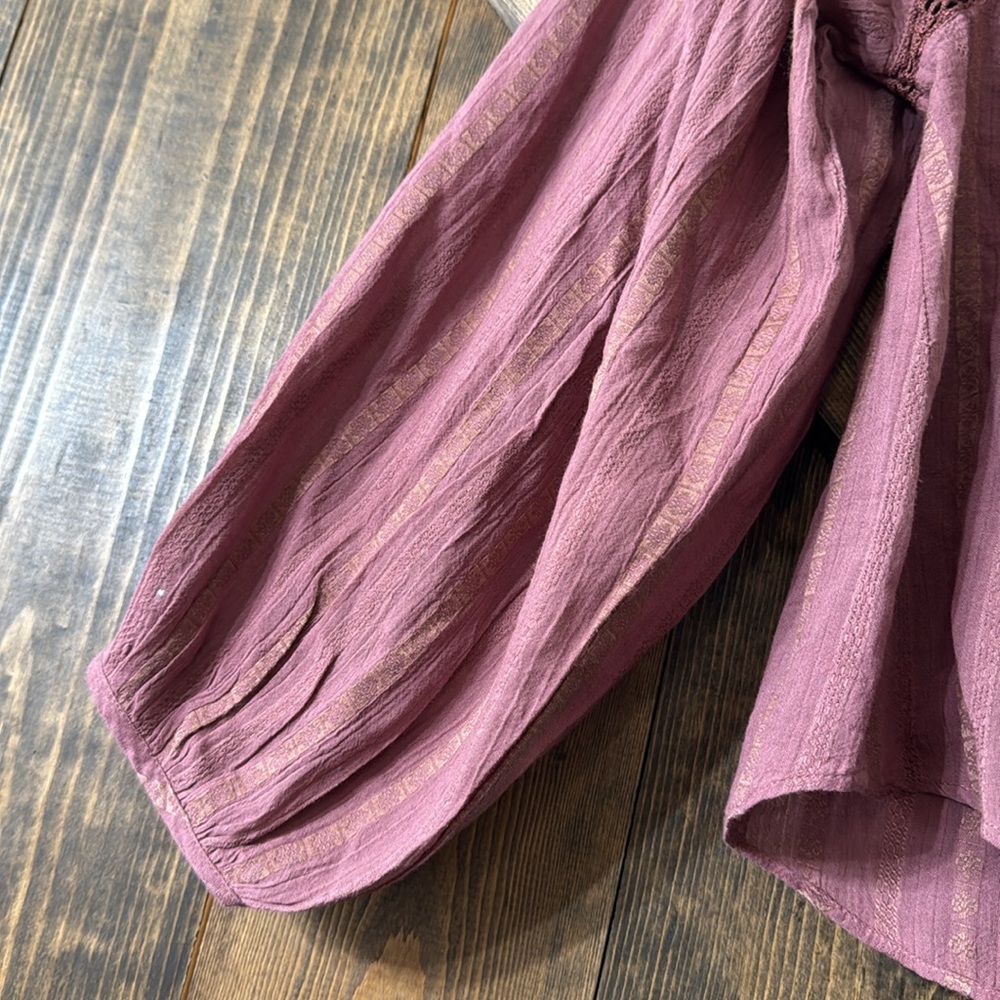 JOIE Bohemian Top - Picture 5 of 11